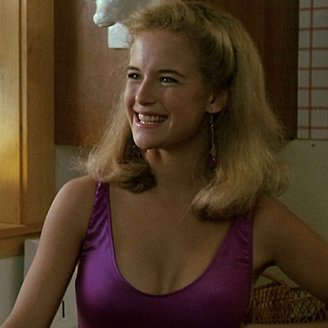 Kelly Preston Nude