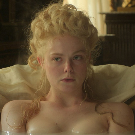 Elle Fanning Nude