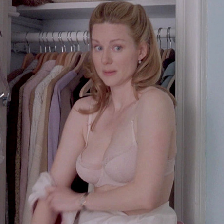 Laura Linney Nude