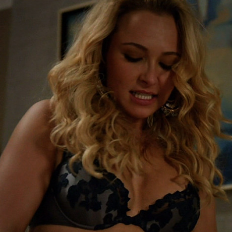 Hayden Panettiere Nude